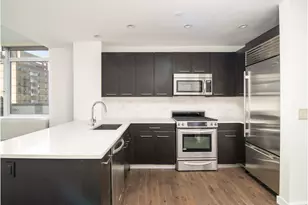 321 W 110th St, New York City, NY 10026 - Photo 15
