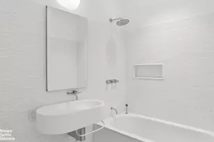 56 Leonard St, New York City, NY 10013 - Photo 11