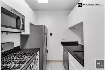 250 E 40th Street #4 A, New York City, NY 10016 - Photo 9
