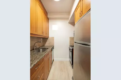 305 E 40th Street #14V, New York City, NY 10017 - Photo 3