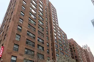 305 E 40th St, New York City, NY 10017 - Photo 9
