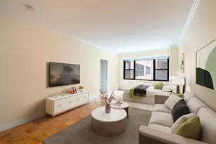 305 E 40th St, New York City, NY 10017 - Photo 1