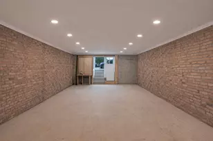 598 Pacific St, New York City, NY 11217 - Photo 3