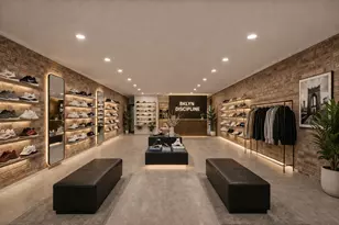 598 Pacific St, New York City, NY 11217 - Photo 1
