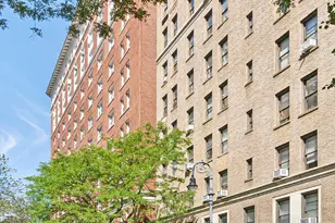 321 W 90th St, New York City, NY 10024 - Photo 9