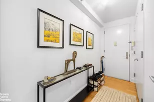 505 W 47th St, New York City, NY 10036 - Photo 7