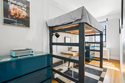 135 Prospect Park SW #F7, New York City, NY 11218 - Photo 5