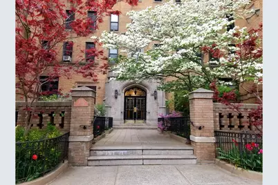 135 Prospect Park SW #F7, New York City, NY 11218 - Photo 11