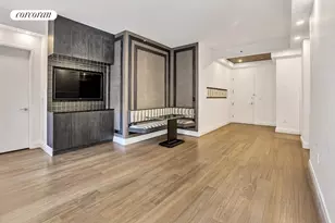 33 W 56th St, New York City, NY 10019 - Photo 3