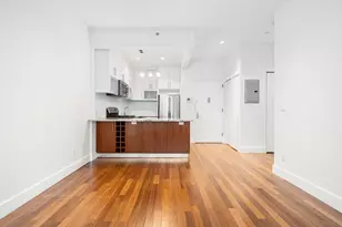 41-18 27th St, New York City, NY 11101 - Photo 7