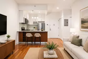 41-18 27th St, New York City, NY 11101 - Photo 3