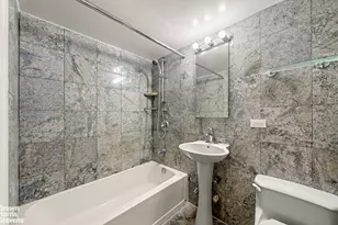 54 W 74th St, New York City, NY 10023 - Photo 17