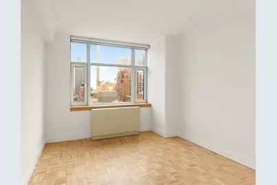 404 E 76th Street #10D, New York City, NY 10021 - Photo 5