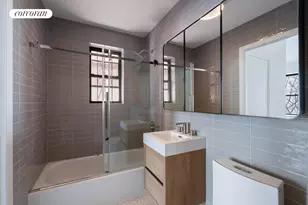 128 S 1st St, New York City, NY 11249 - Photo 21