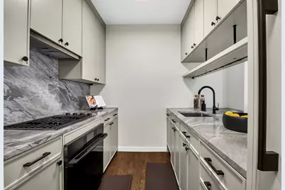442 W 23rd Street #E, New York City, NY 10011 - Photo 19