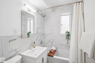 249 E 48th Street #11B, New York City, NY 10017 - Photo 15
