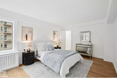 249 E 48th Street #11B, New York City, NY 10017 - Photo 17
