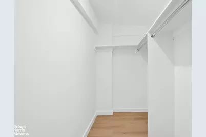 249 E 48th Street #11B, New York City, NY 10017 - Photo 23