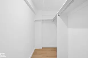249 E 48th St, New York City, NY 10017 - Photo 23