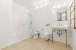 222 Park Ave S, New York City, NY 10003 - Photo 9
