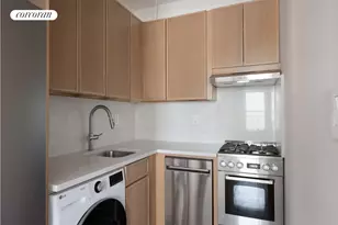 128 S 1st St, New York City, NY 11249 - Photo 7