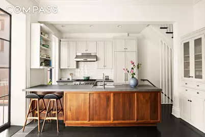 389 Classon Avenue, New York City, NY 11238 - Photo 7
