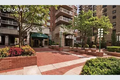 235 E 40th Street #40A, New York City, NY 10016 - Photo 9