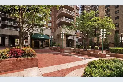 235 E 40th Street #40A, New York City, NY 10016 - Photo 9