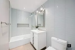 212 Warren St, New York City, NY 10282 - Photo 13