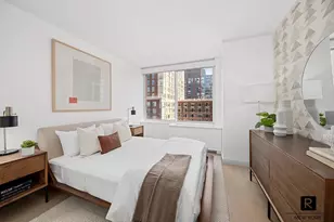 212 Warren St, New York City, NY 10282 - Photo 11