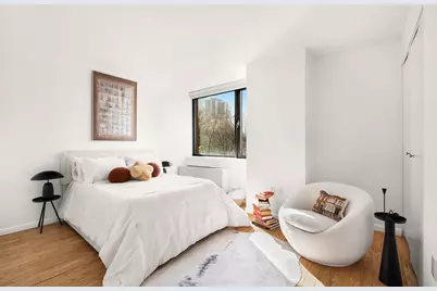 425 Main Street #4-E, New York City, NY 10044 - Photo 5