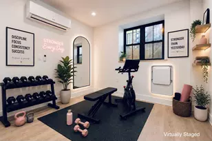 356 W 48th St, New York City, NY 10036 - Photo 9