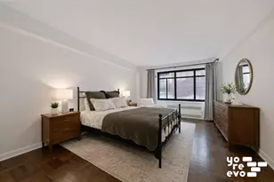 715 Park Ave, New York City, NY 10021 - Photo 7