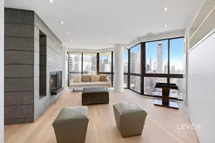 200 E 61st St, New York City, NY 10065 - Photo 5