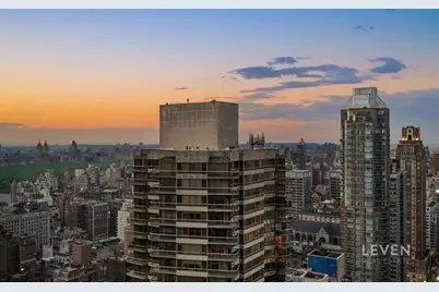 200 E 61st Street #41AB, New York City, NY 10065 - Photo 19