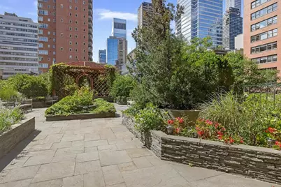 200 E 61st Street #41AB, New York City, NY 10065 - Photo 21