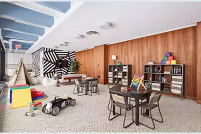 184 Kent Avenue #B506, New York City, NY 11249 - Photo 19