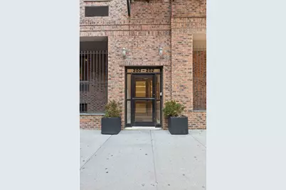 200 W Houston Street #1B, New York City, NY 10014 - Photo 19