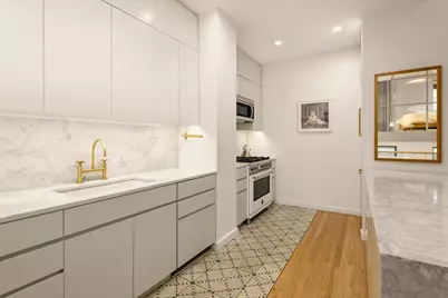 200 W Houston Street #1B, New York City, NY 10014 - Photo 3