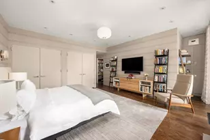 433 E 74th St, New York, NY 10021 - Photo 13