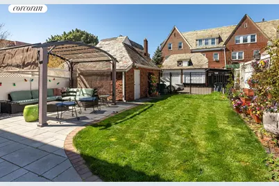 35-32 88th Street, New York City, NY 11372 - Photo 21