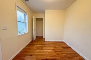 458 Beach 46th St, New York City, NY 11691 - Photo 13