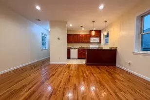 458 Beach 46th St, New York City, NY 11691 - Photo 7