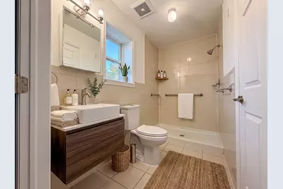 458 Beach 46th Street, New York City, NY 11691 - Photo 3