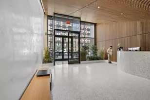 21-30 44th Dr, New York City, NY 11101 - Photo 7