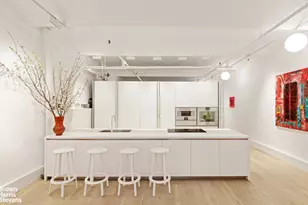 114 Mercer St, New York City, NY 10012 - Photo 3