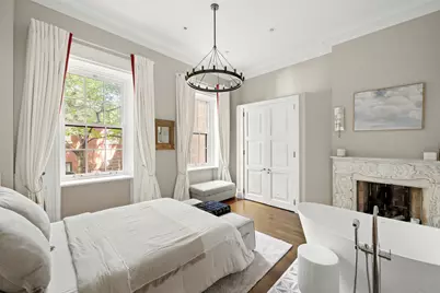 26 Washington Square N, New York, NY 10011 - Photo 5