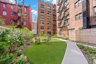 54 E 8th St, New York City, NY 10003 - Photo 23