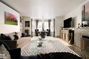 40 Remsen St, New York City, NY 11201 - Photo 1