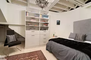 40 Remsen St, New York City, NY 11201 - Photo 7